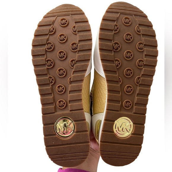 Michael Kors camel Georgie Mixed Media Women Trainer Sneakers Size 6M - Picture 12 of 12